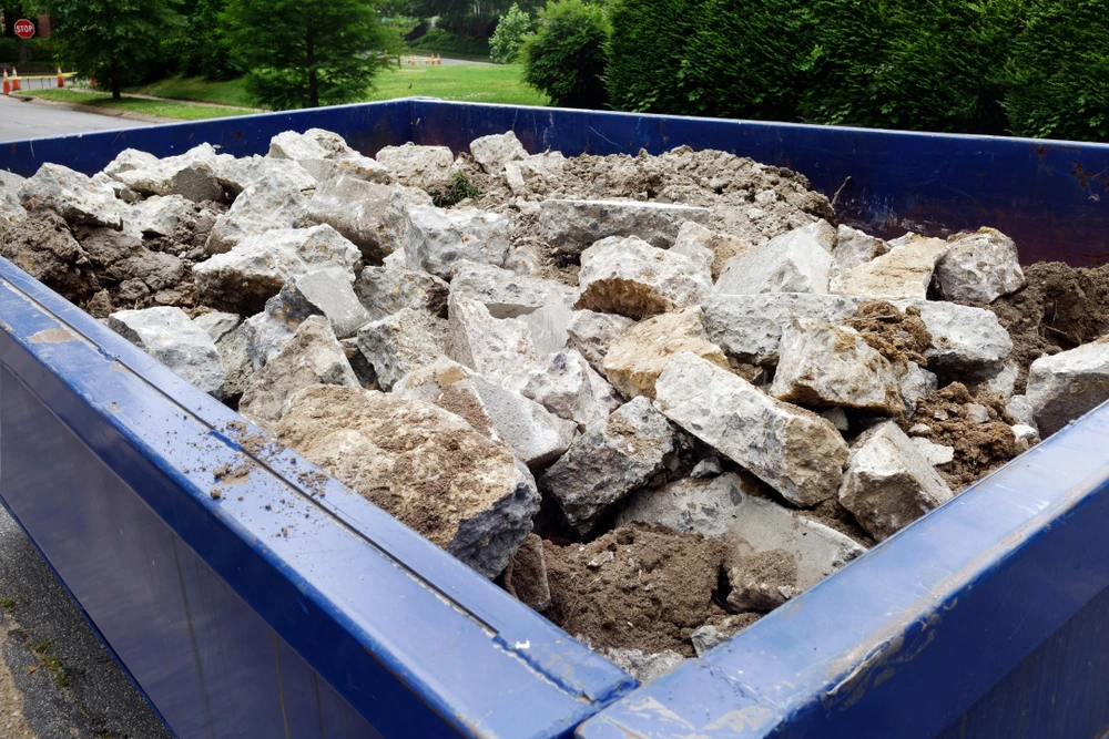 10 Tips for Using Concrete Dumpster Rentals in Louisville: Expert Advice for Efficient Waste Management