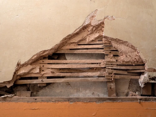 Additional Tips for Removing Lath and Plaster