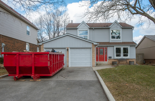 Renting A Dumpster for Your Home